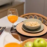 Victoria Project - - Private Parking Pensjonat 4*