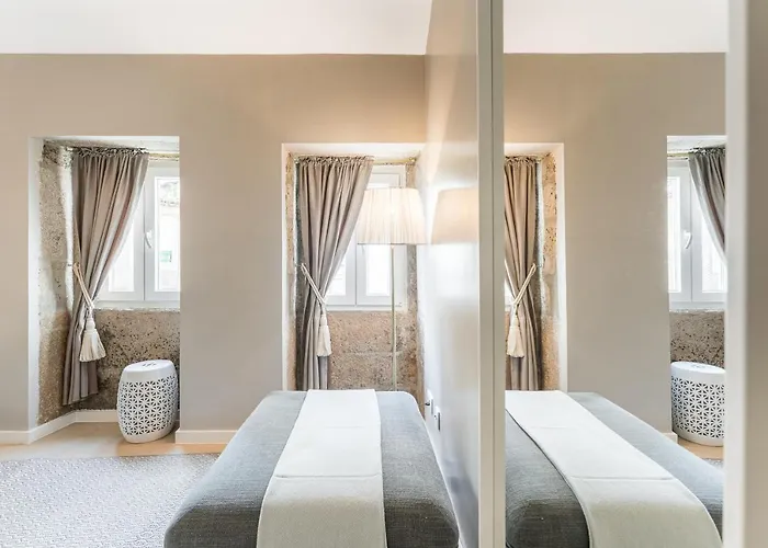 Victoria Project - - Private Parking Pensión Oporto